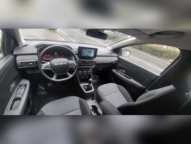 Dacia Sandero Stepway 1.0 100cv foto 7